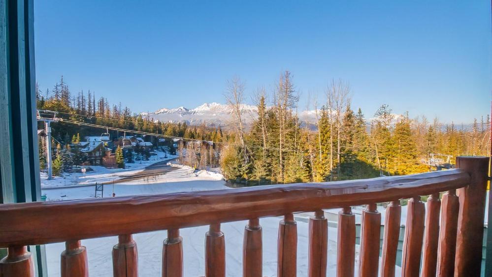Snow Creek Lodge By Fernie Lodging Co Exterior photo